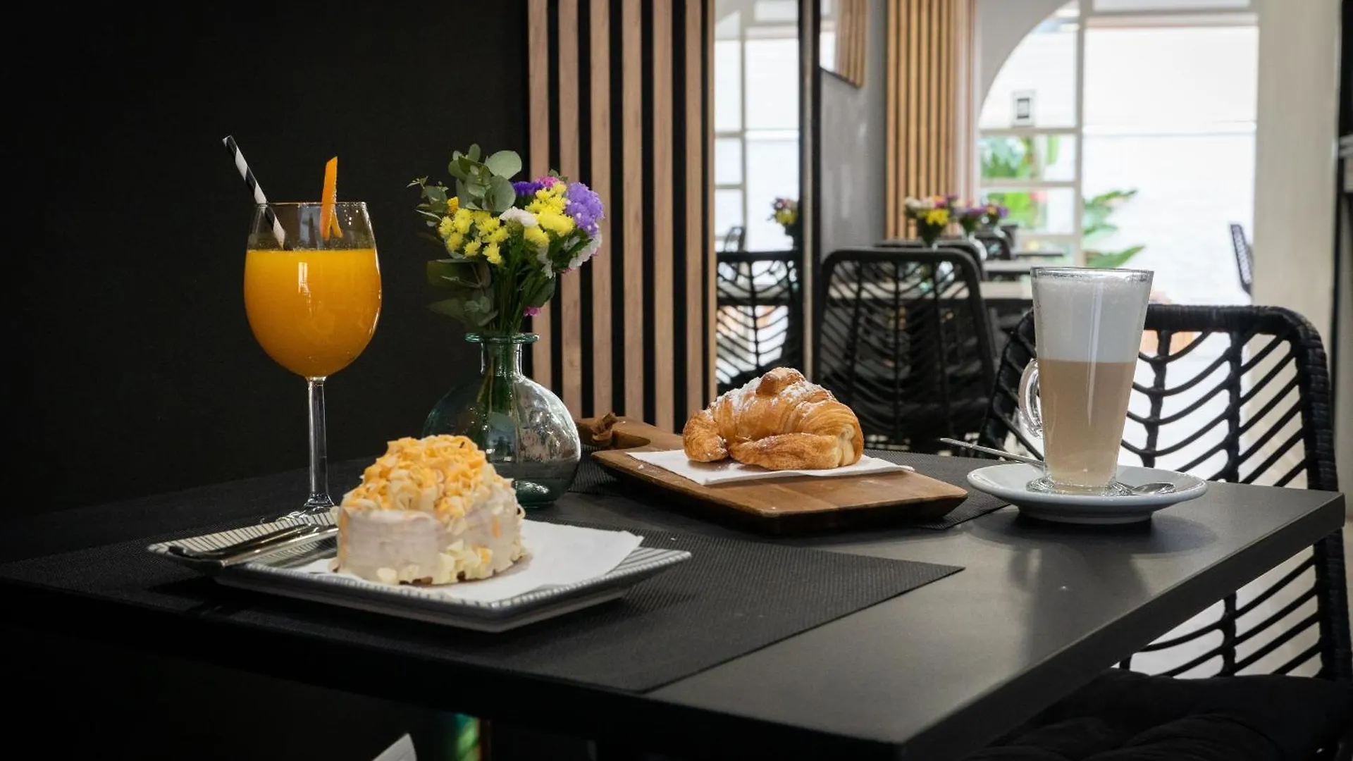 Aparthotel Urban Spaces Ibiza