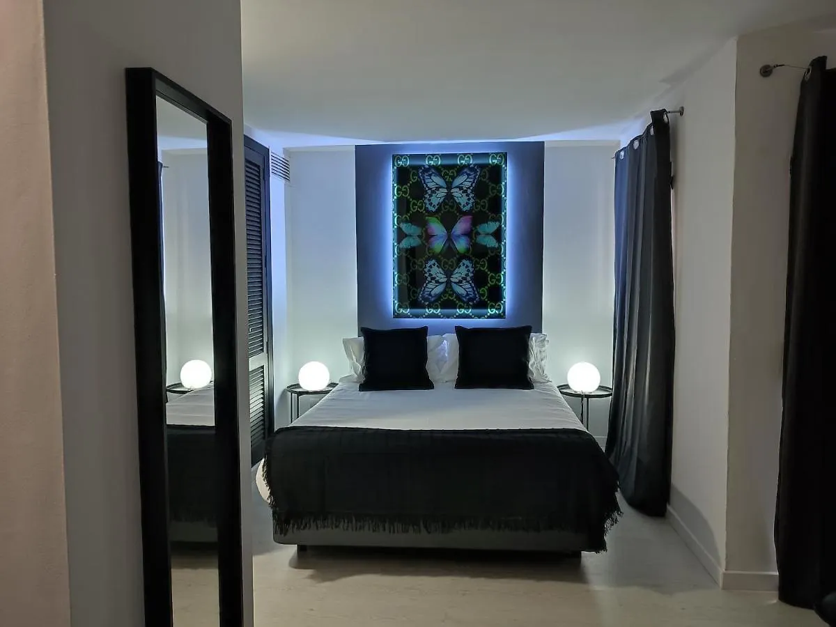 Urban Spaces Ibiza Aparthotel